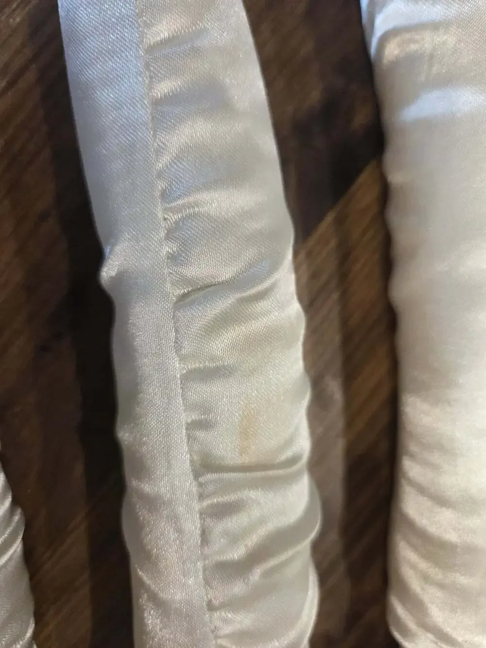 Set of 3 Vtg White Ivory Satin Padded Clothes Hangers Bow Bridal